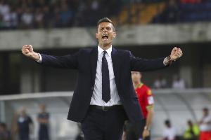 米体揭秘莫塔为何失去更衣室支持：高压管理+队长轮流+打压功勋