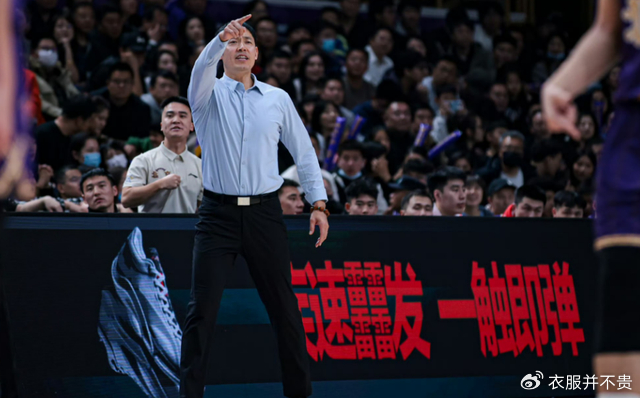 正式回归？CBA顶级外援或加盟北控男篮，全力冲击季后赛|琼斯|张庆鹏|浙江男篮|凯-琼斯|北京首钢_新浪体育_新浪新闻